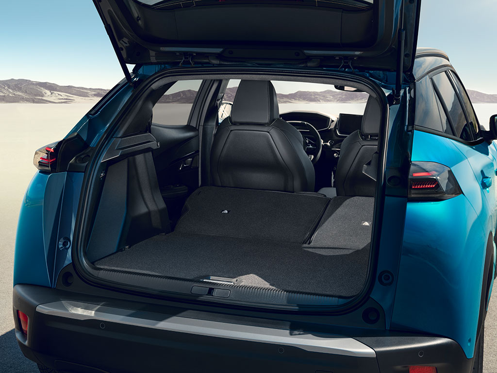 Nova bagageira modular de dois níveis do PEUGEOT E-2008