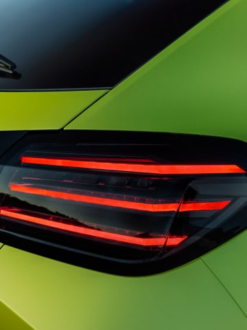 Assinatura luminosa traseira do PEUGEOT 208