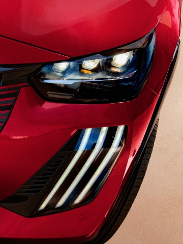 Faróis Full LED do PEUGEOT E-208