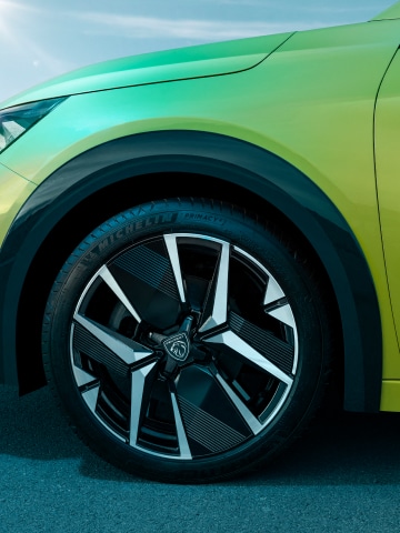 PEUGEOT E-208 rim