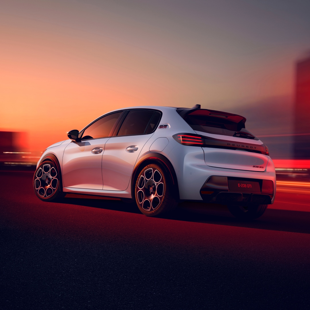 New PEUGEOT E-208 GTi