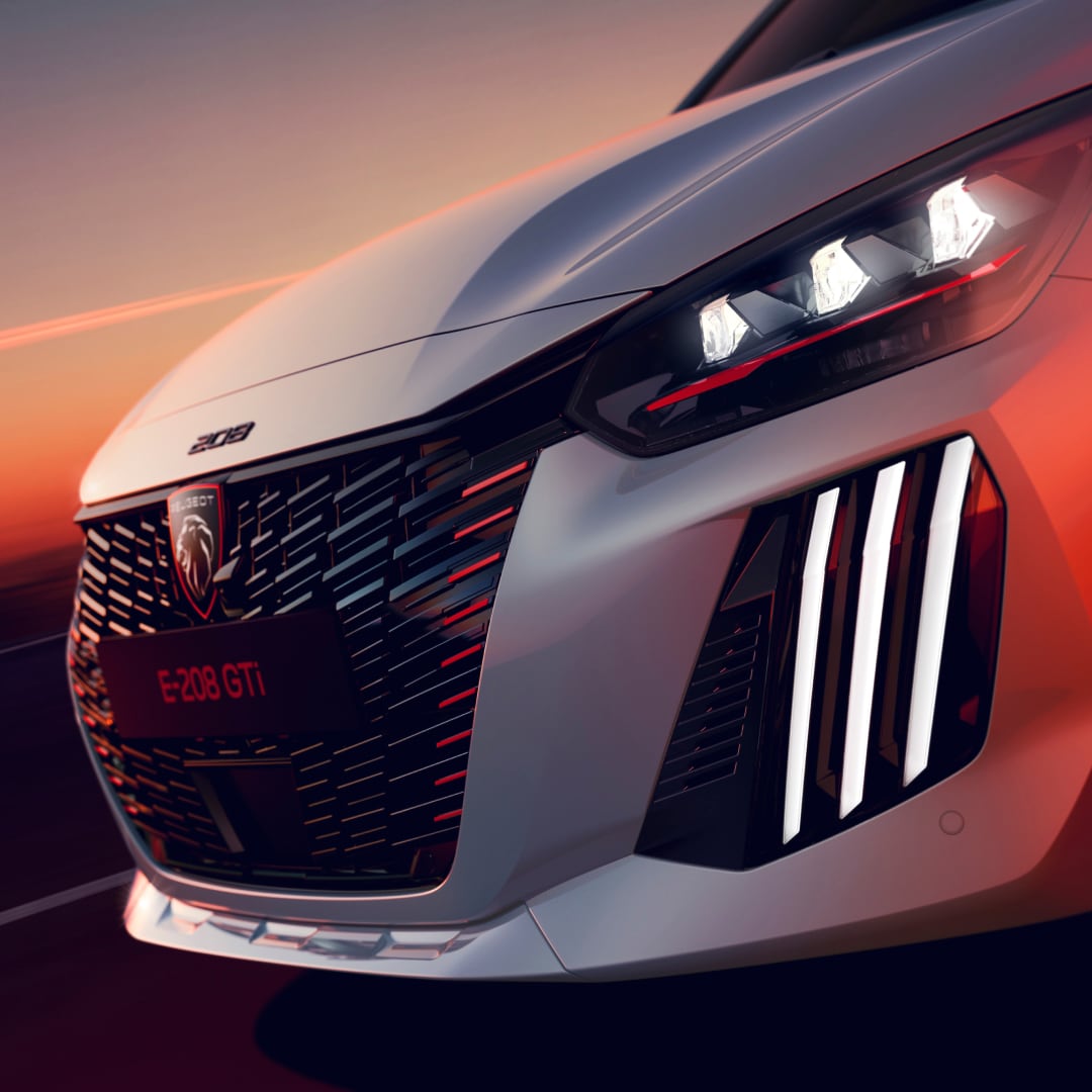 Novo PEUGEOT E‑208 GTi: detalhe da frente