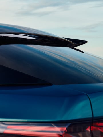 Spoiler flutuante do PEUGEOT E-3008