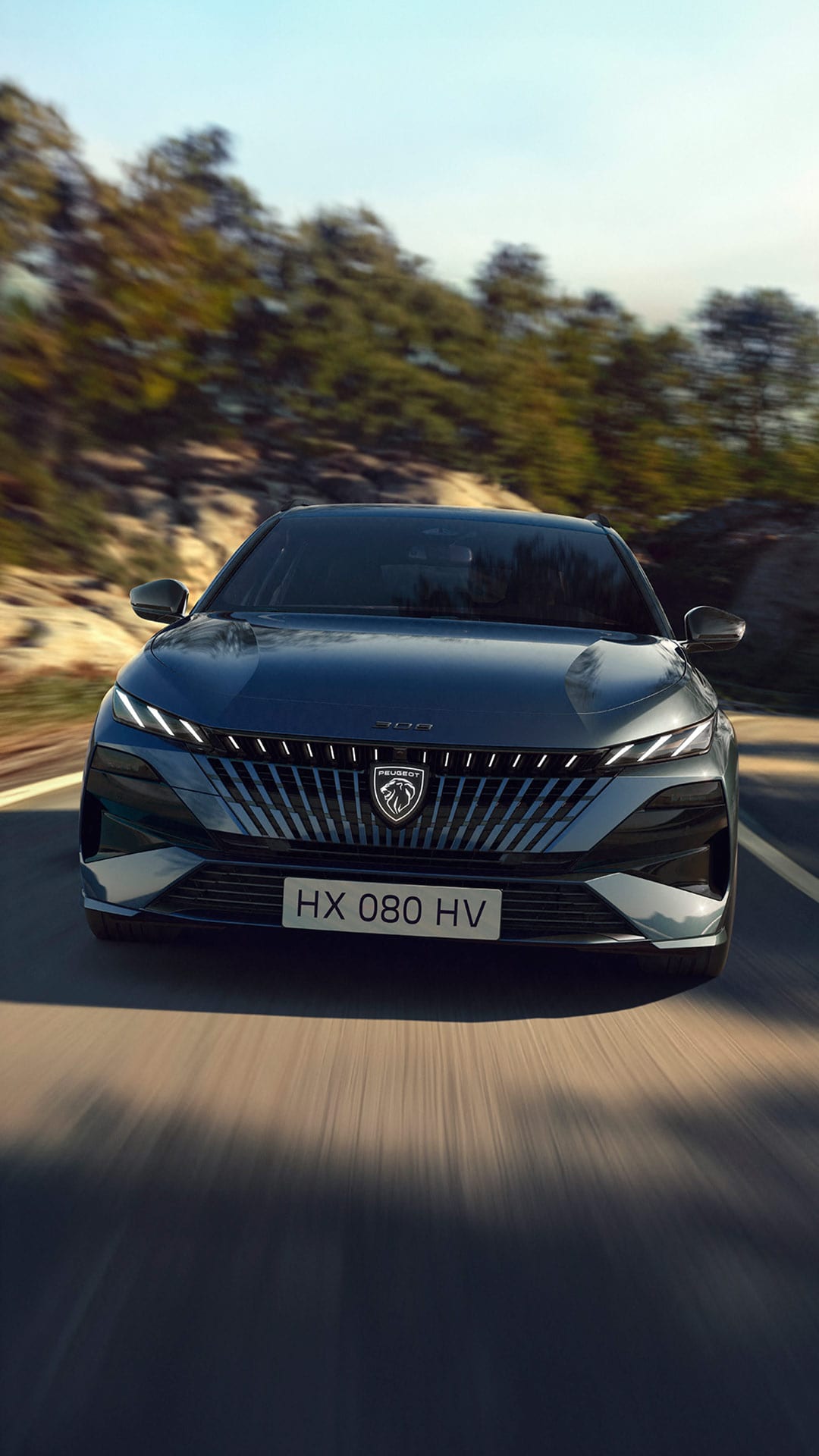 New PEUGEOT 308 SW front view