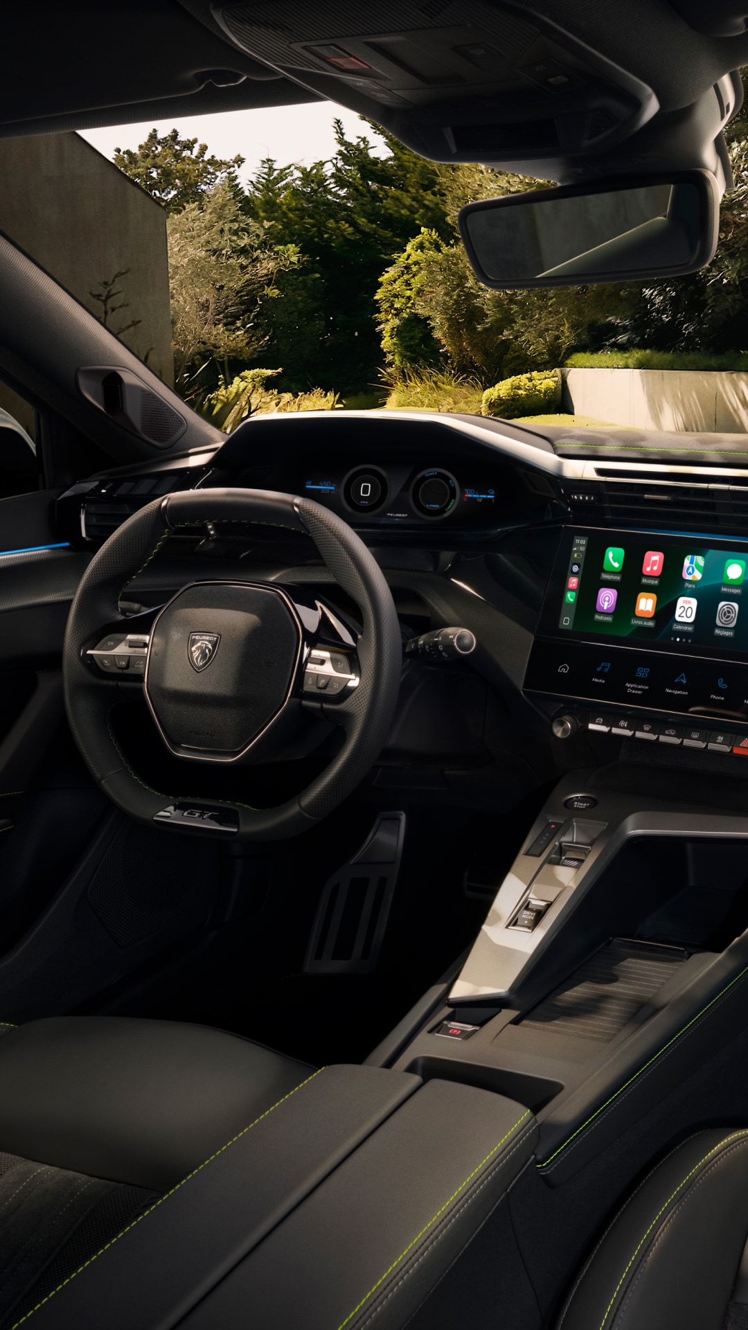 New PEUGEOT E-308 i-cockpit