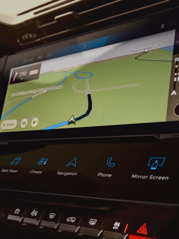 Navegação conectada do novo PEUGEOT E-408