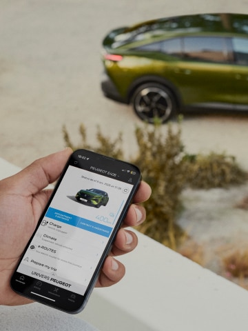 Serviços conectados do novo PEUGEOT E-408